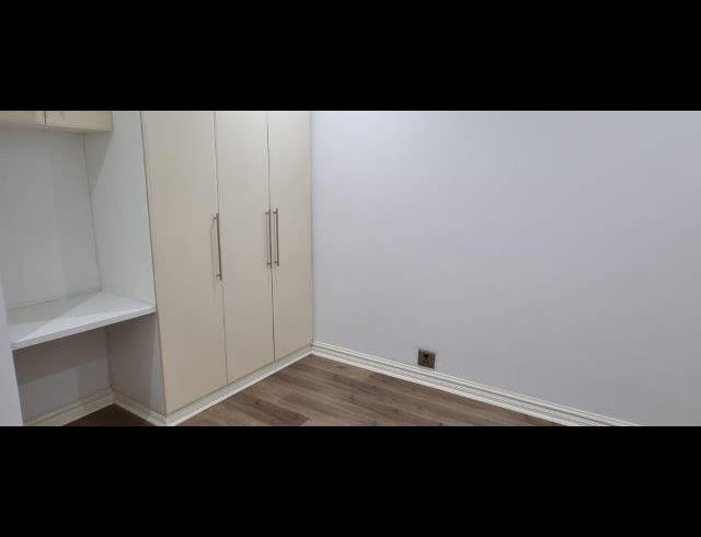 3 BEDROOM APARTMENT FOR SALE IN LA LUCIA